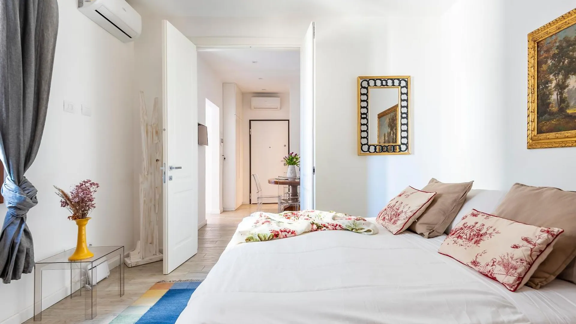 Dome House, Florence Apartment